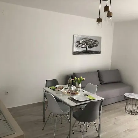 Ane Apartman